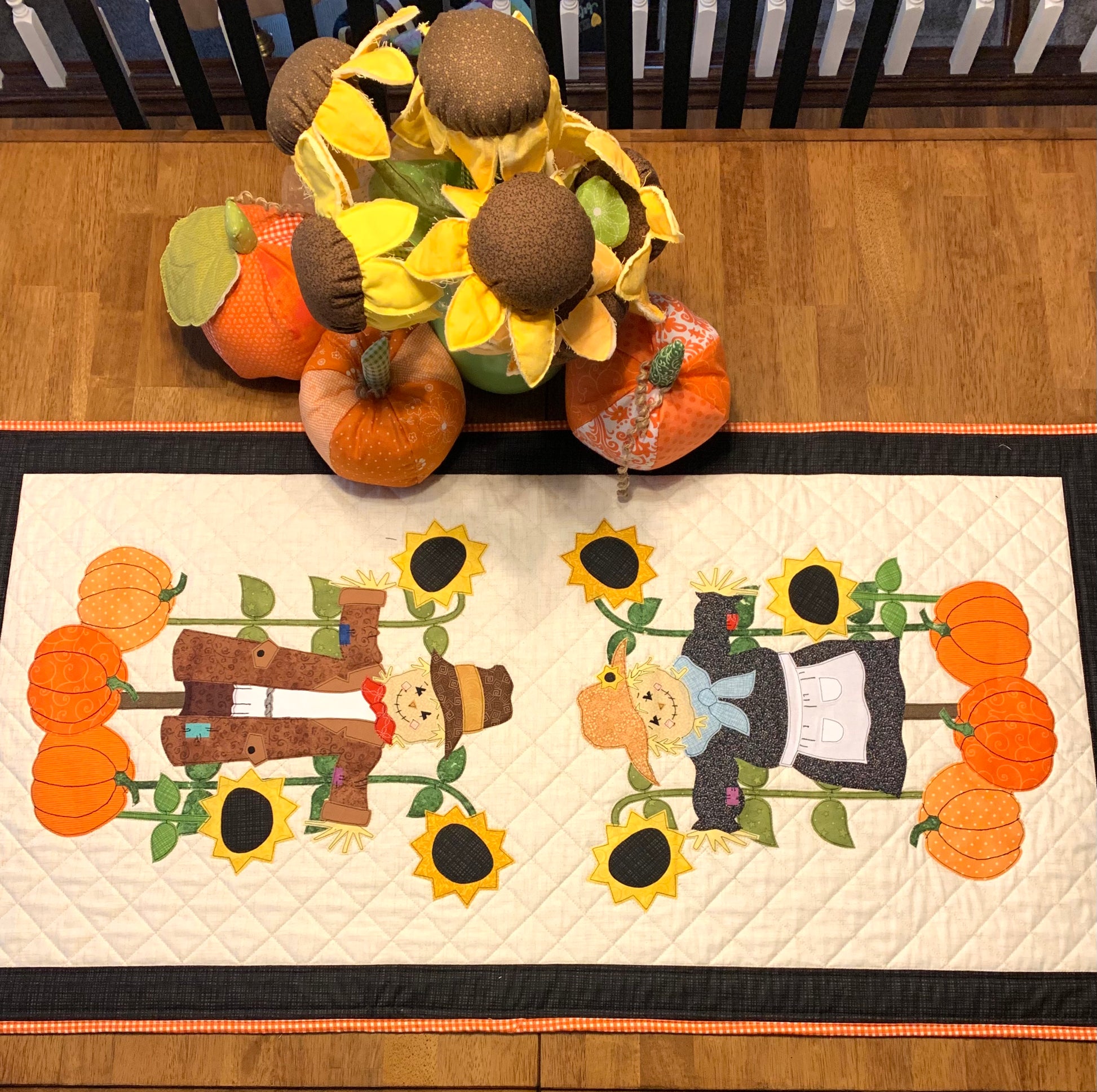 Sunflower and Pumpkin patterns and kits available separately