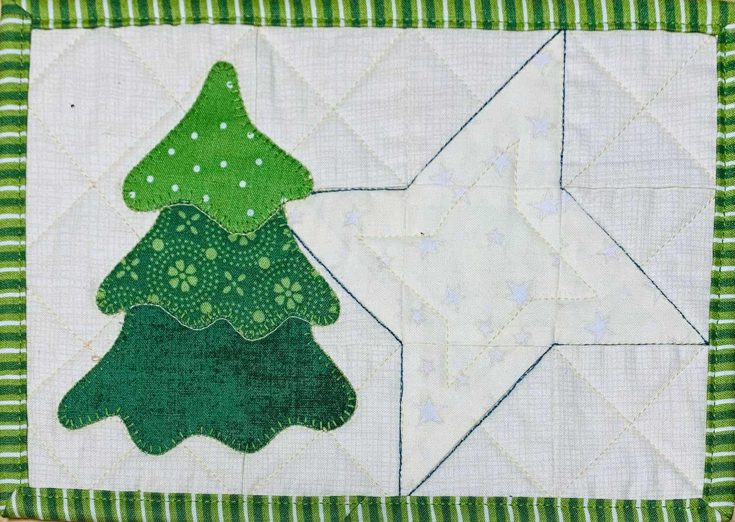 Christmas Mug Rugs Pattern